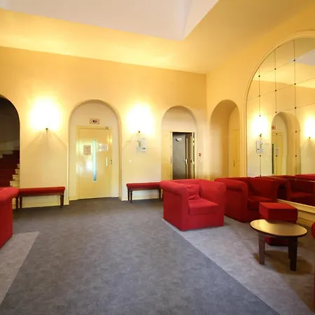 Appartamento T2 Au Centre Avec Vue, Animaux Admis, Parking - Fr-1-608-297 *